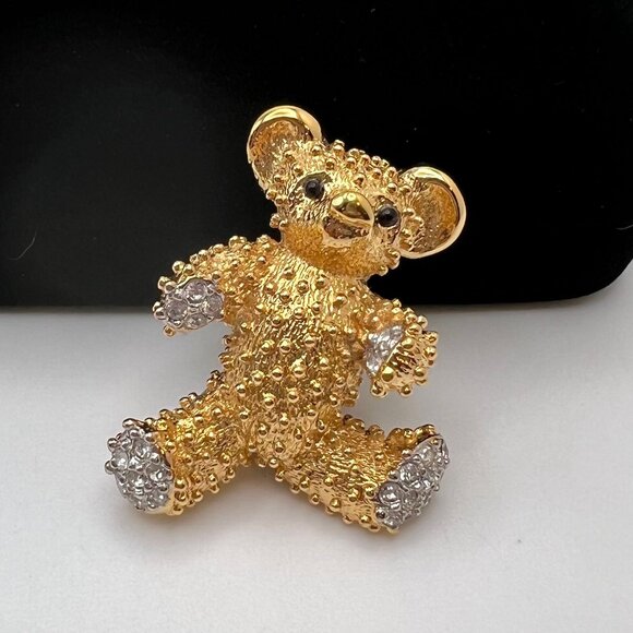 D'Orlan Teddy Bear Brooch - Picture 1 of 6